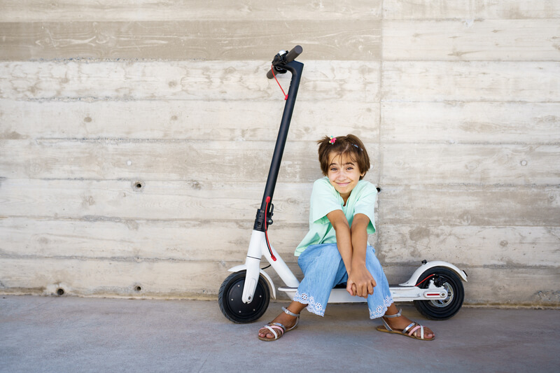 Kids Electric Scooter Guide (Best e-Electric Scooters, Kids 8 to 15).